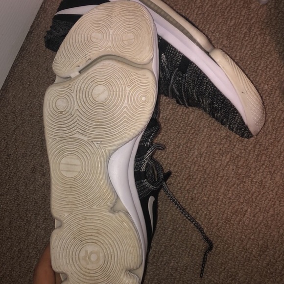 KD 10 “Oreos” - Picture 3 of 3